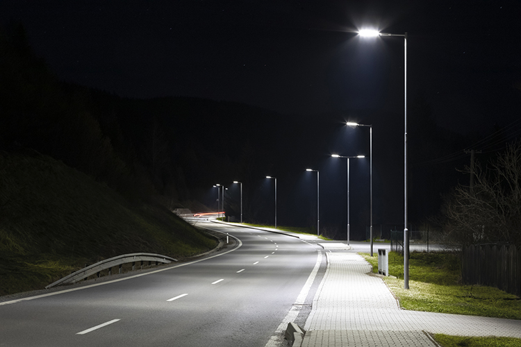 Remote Streetlight Management with LightGuard™ Pulse