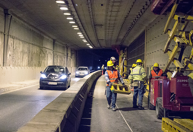 Austria Tunnel Road Zipper Construction Case Study